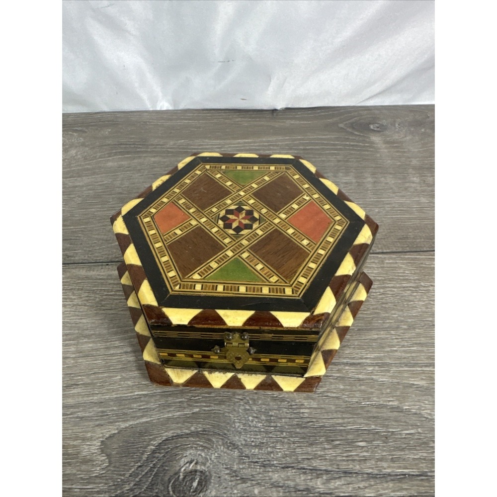 Vintage Inlaid Wood Trinket Box Jewelry Hexagon Velvet 5"